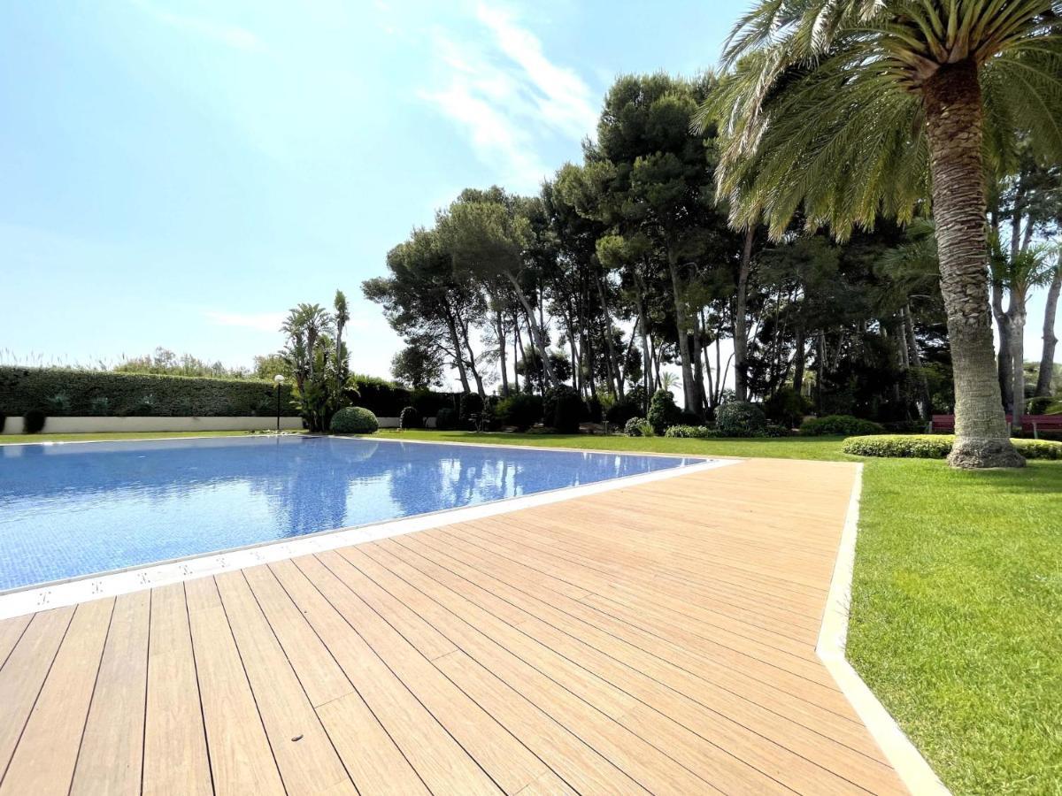 Luxurycambrils Resort&Spa المظهر الخارجي الصورة