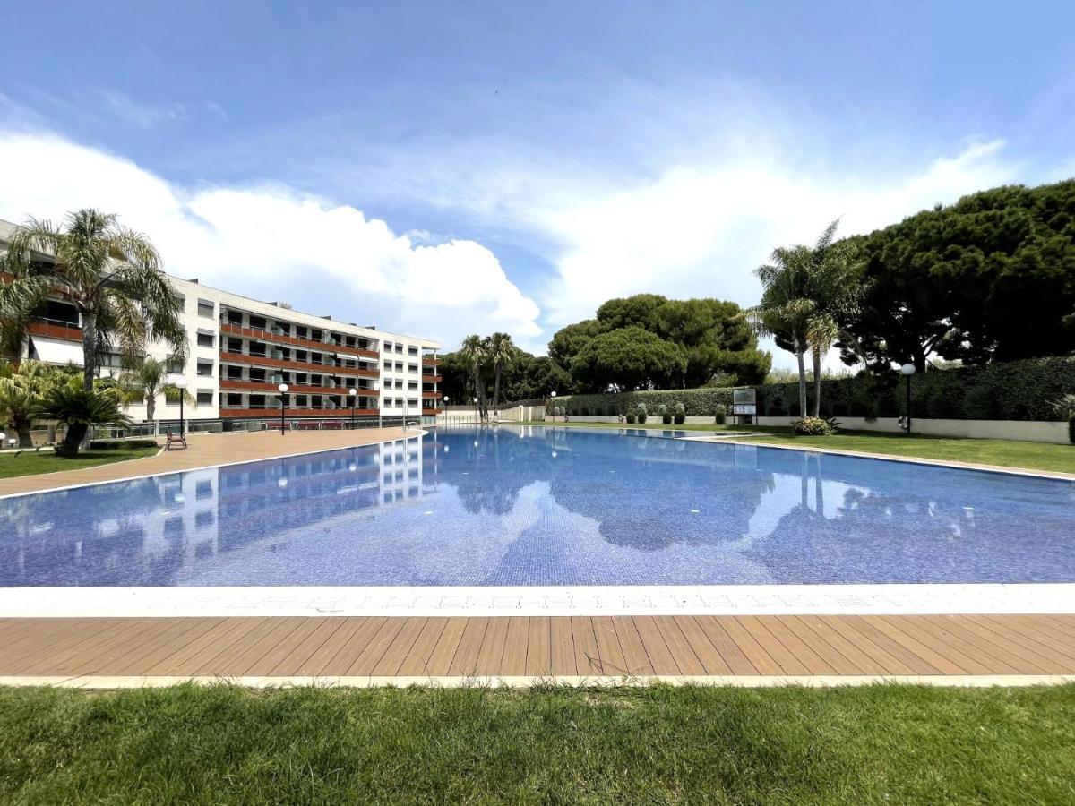 Luxurycambrils Resort&Spa المظهر الخارجي الصورة