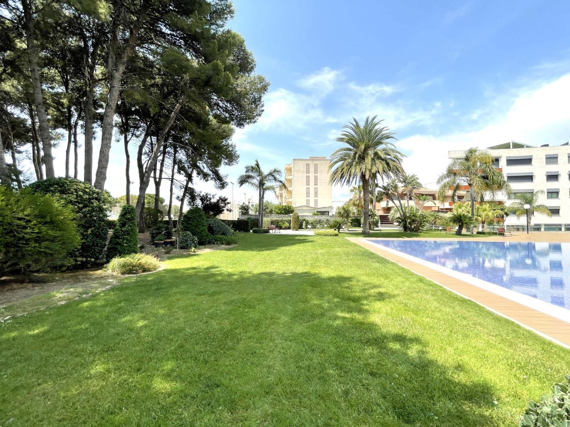 Luxurycambrils Resort&Spa المظهر الخارجي الصورة